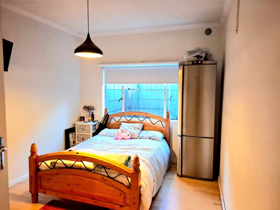 4 Bedroom Property for Sale in Oakdale Western Cape